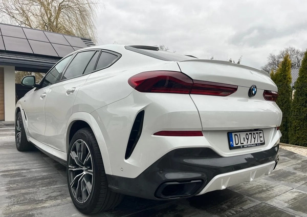 BMW X6 cena 270000 przebieg: 118000, rok produkcji 2019 z Praszka małe 121